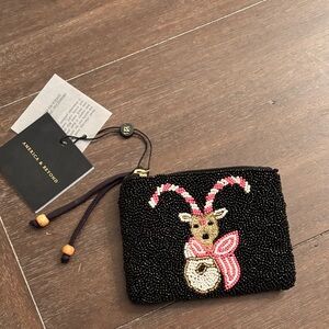 America & Beyond Black Beaded coin purse with Capricorn design